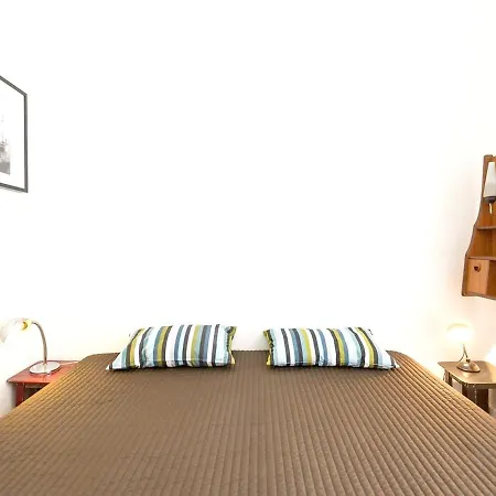 De 2 Chambres Avec Terrasse Amenagee Et Wifi A A 1 Km De La Plage